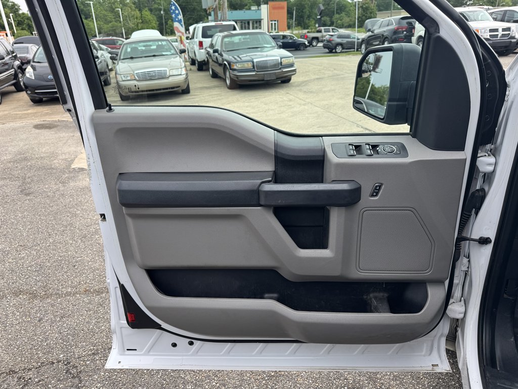 2020 Ford F150 XL photo