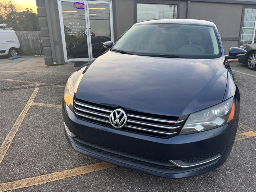 2012 Volkswagen Passat - $6,600