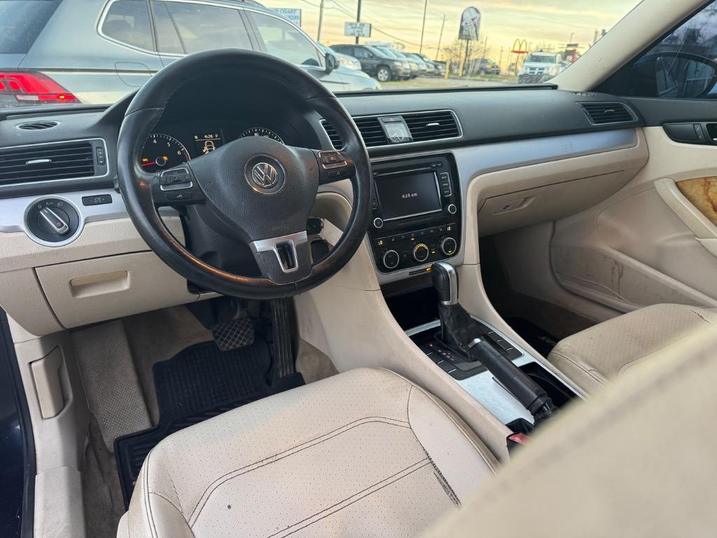 2012 Volkswagen Passat - $6,600