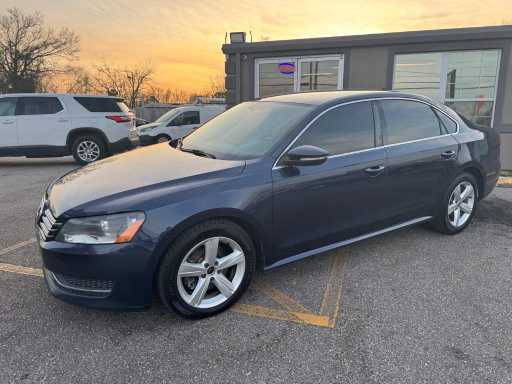 2012 Volkswagen Passat - $6,600