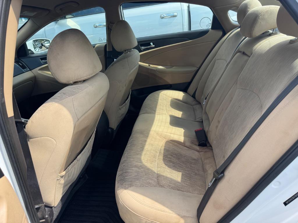2013 Hyundai Sonata - $6,995