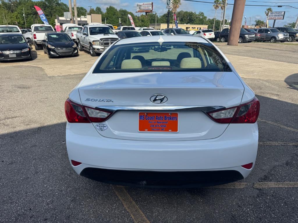 2013 Hyundai Sonata - $6,995