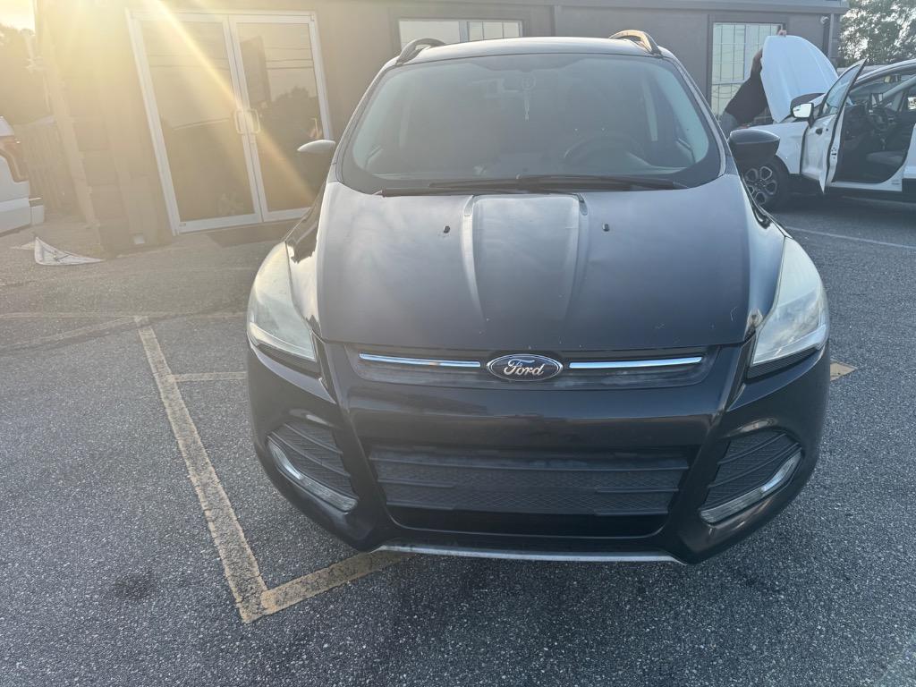 2014 Ford Escape - $5,995