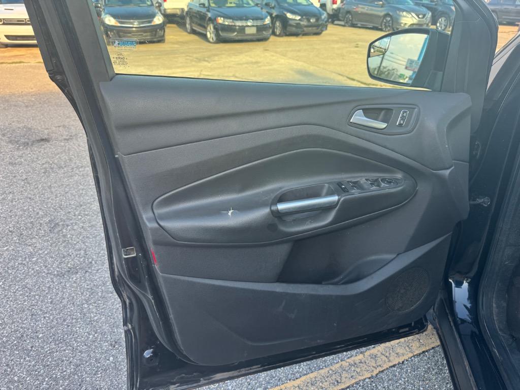2014 Ford Escape - $5,995
