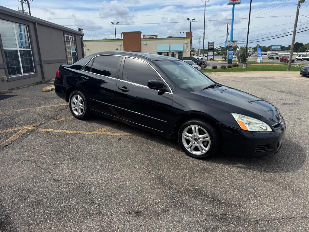 2006 Honda Accord - $5,995
