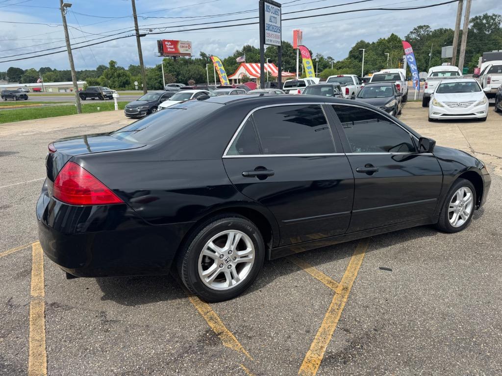 2006 Honda Accord - $5,995