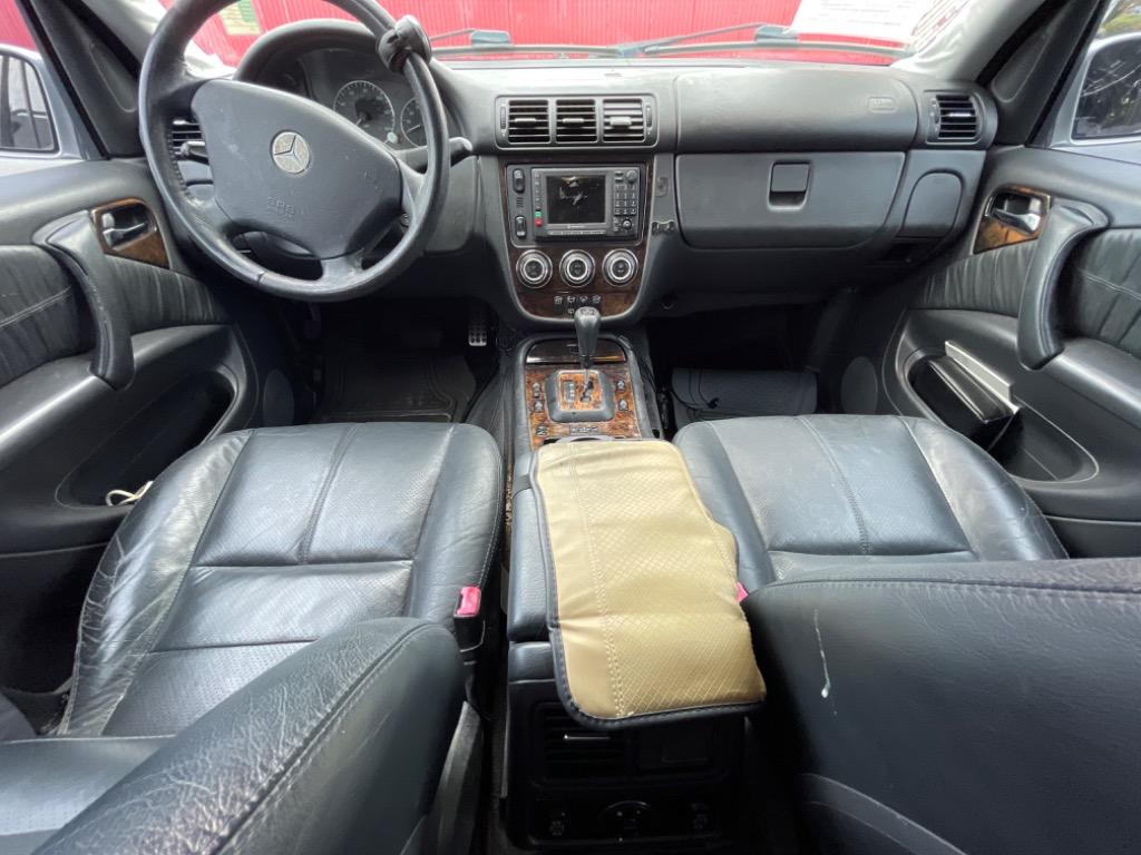 2005 Mercedes-Benz M-Class ML350 photo