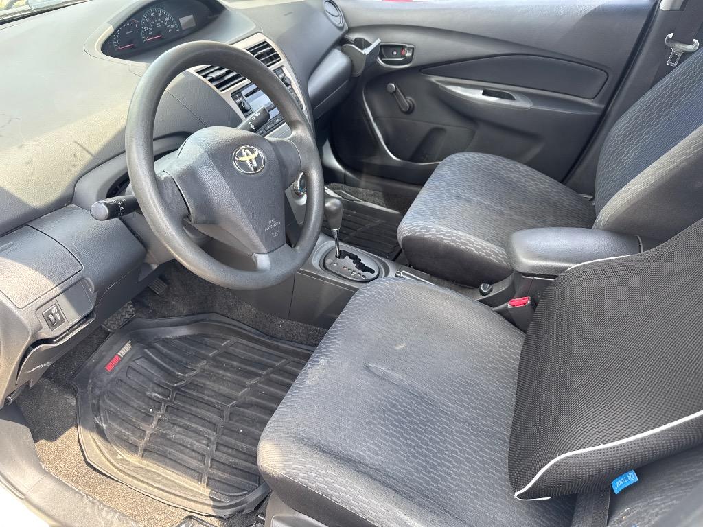 2009 Toyota Yaris - $6,999