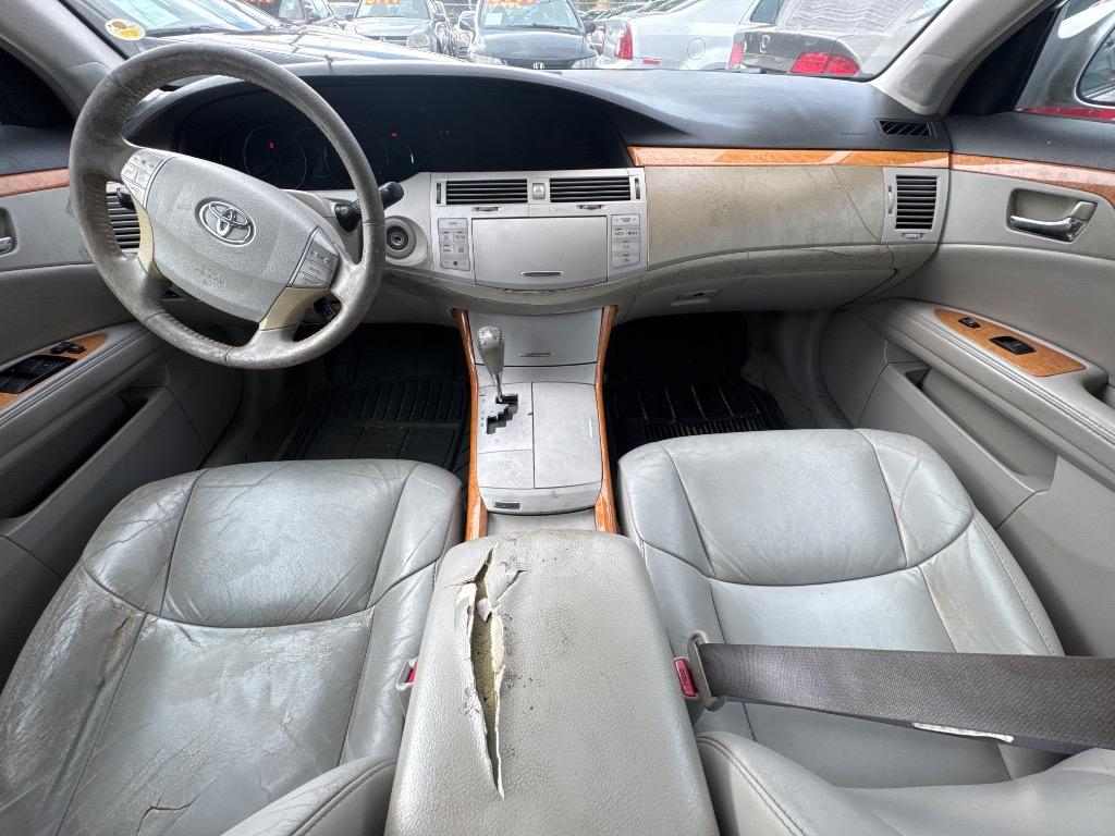 2007 Toyota Avalon XL photo