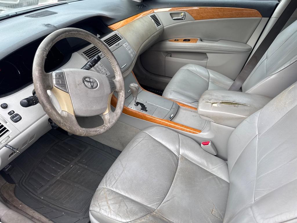 2007 Toyota Avalon XL photo