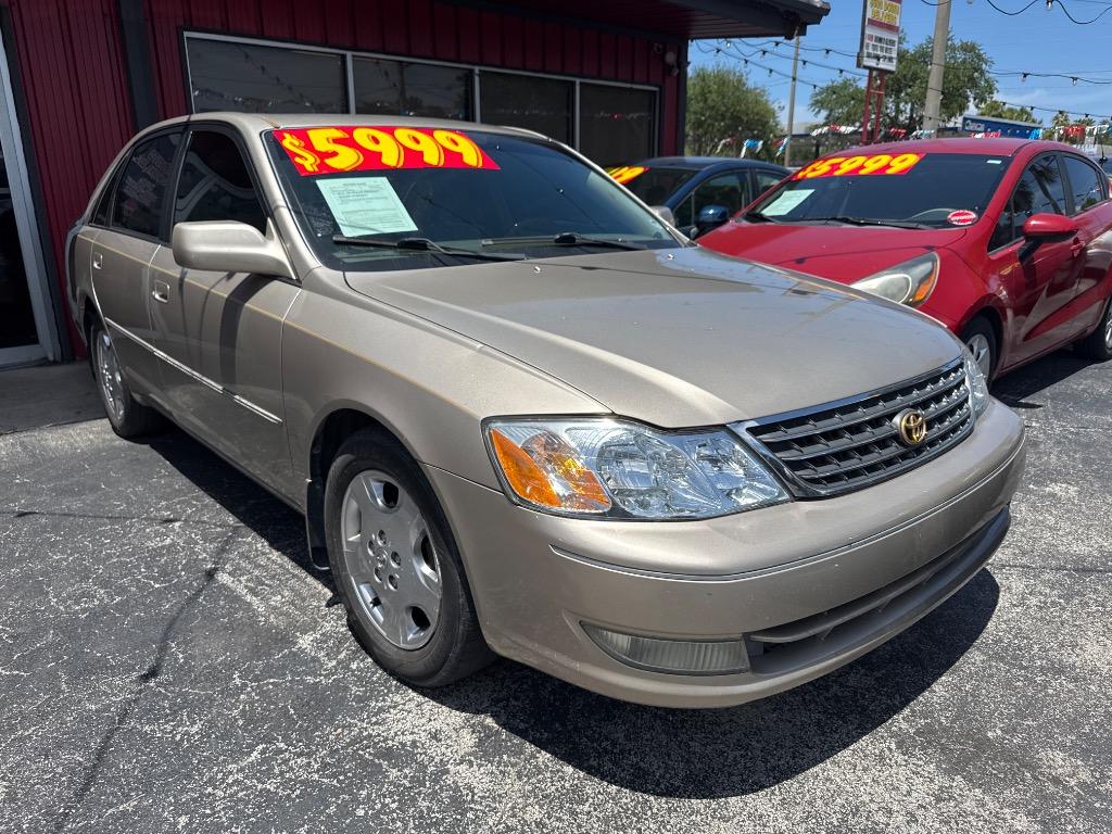2004 Toyota Avalon XL photo