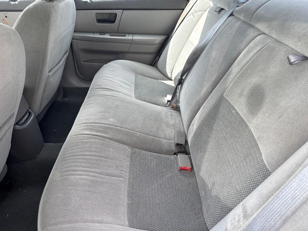 2007 Ford Taurus - $1,999