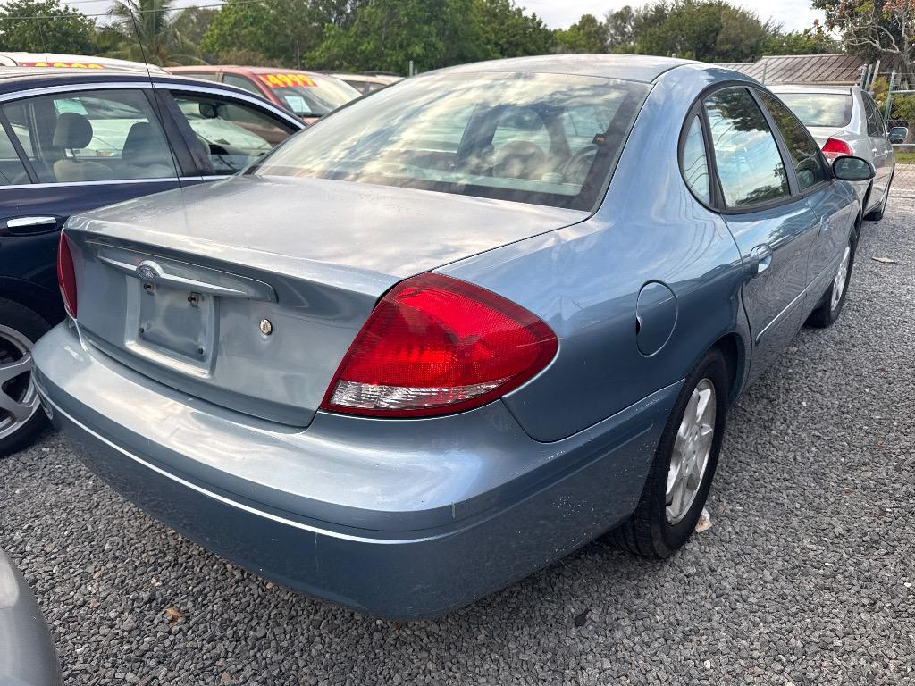 2006 Ford Taurus - $4,999