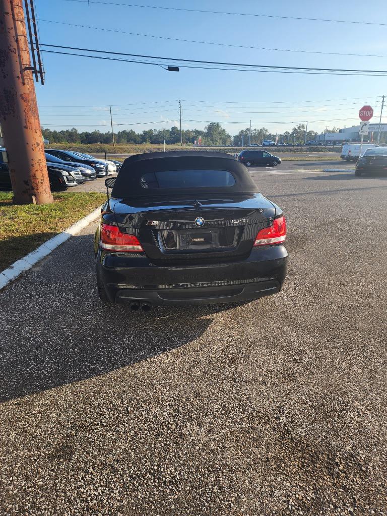 2012 BMW Legend 135i photo