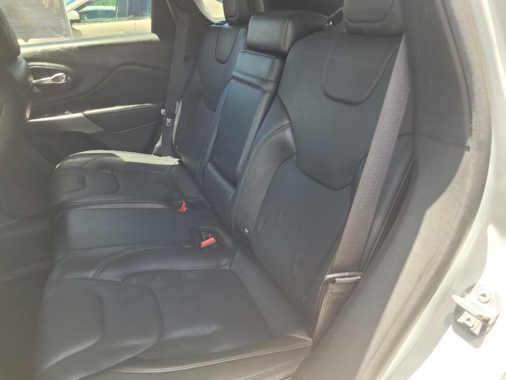 2019 Jeep Cherokee Limited photo