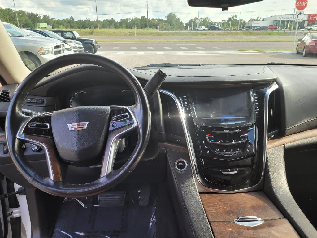 2017 Cadillac Escalade - $20,995