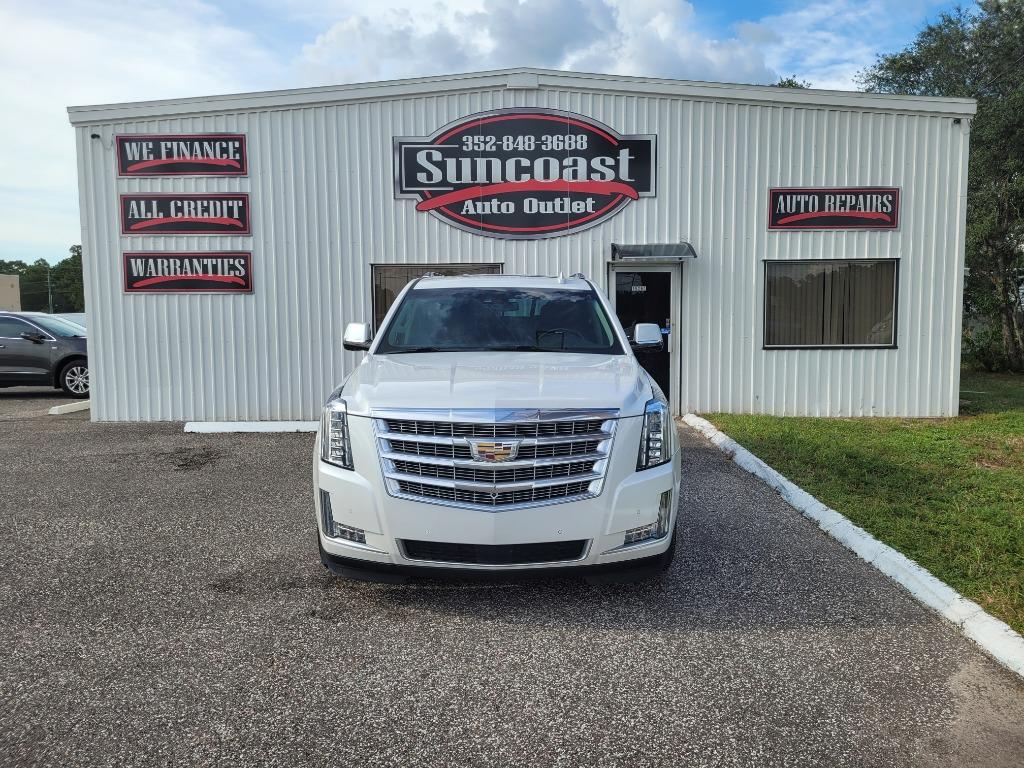 2017 Cadillac Escalade - $20,995