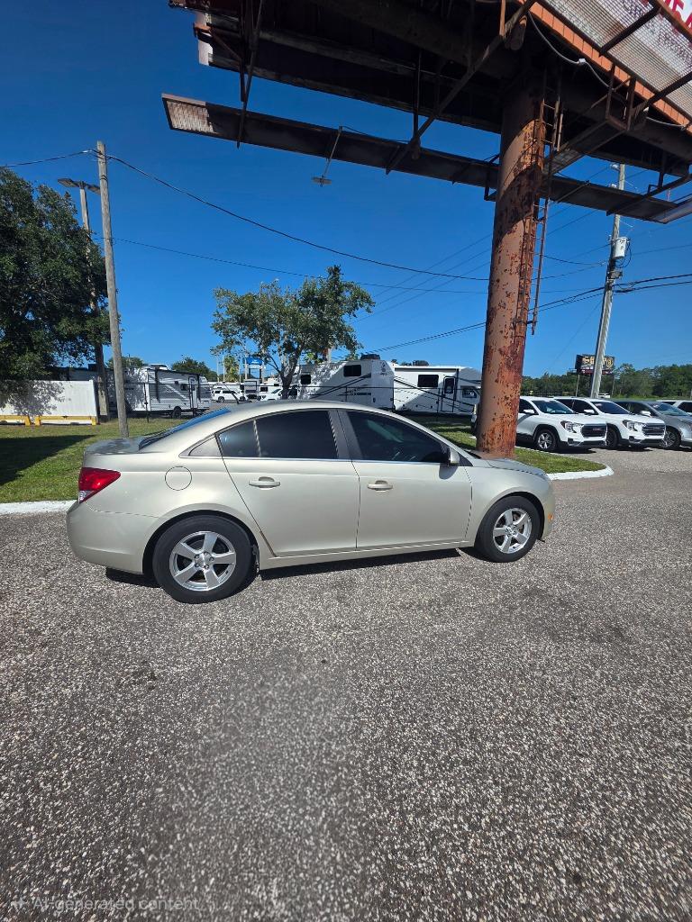 2014 Chevrolet Cruze - $7,995