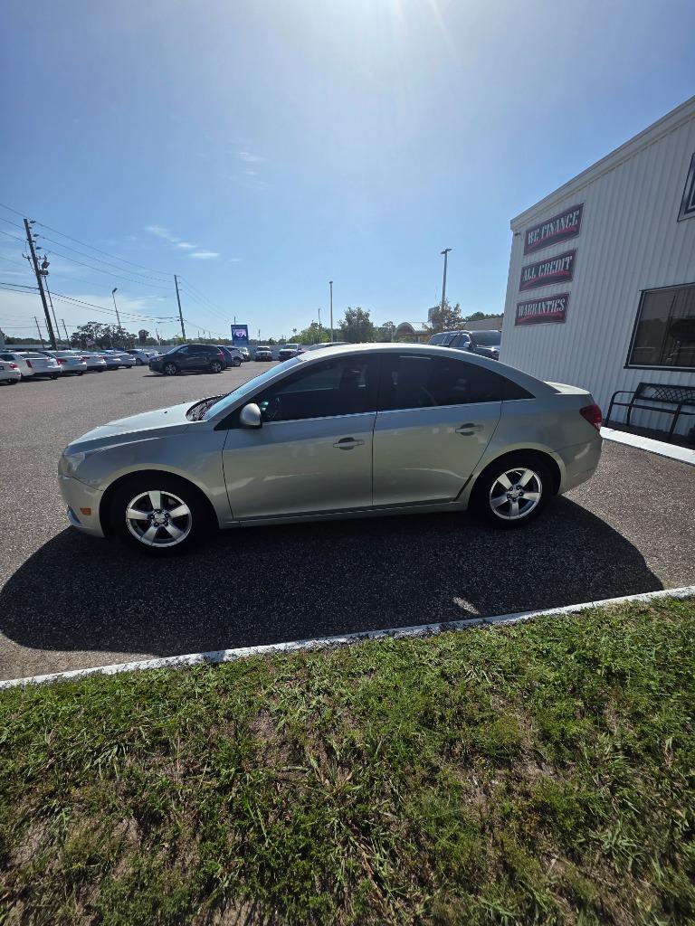 2014 Chevrolet Cruze - $7,995