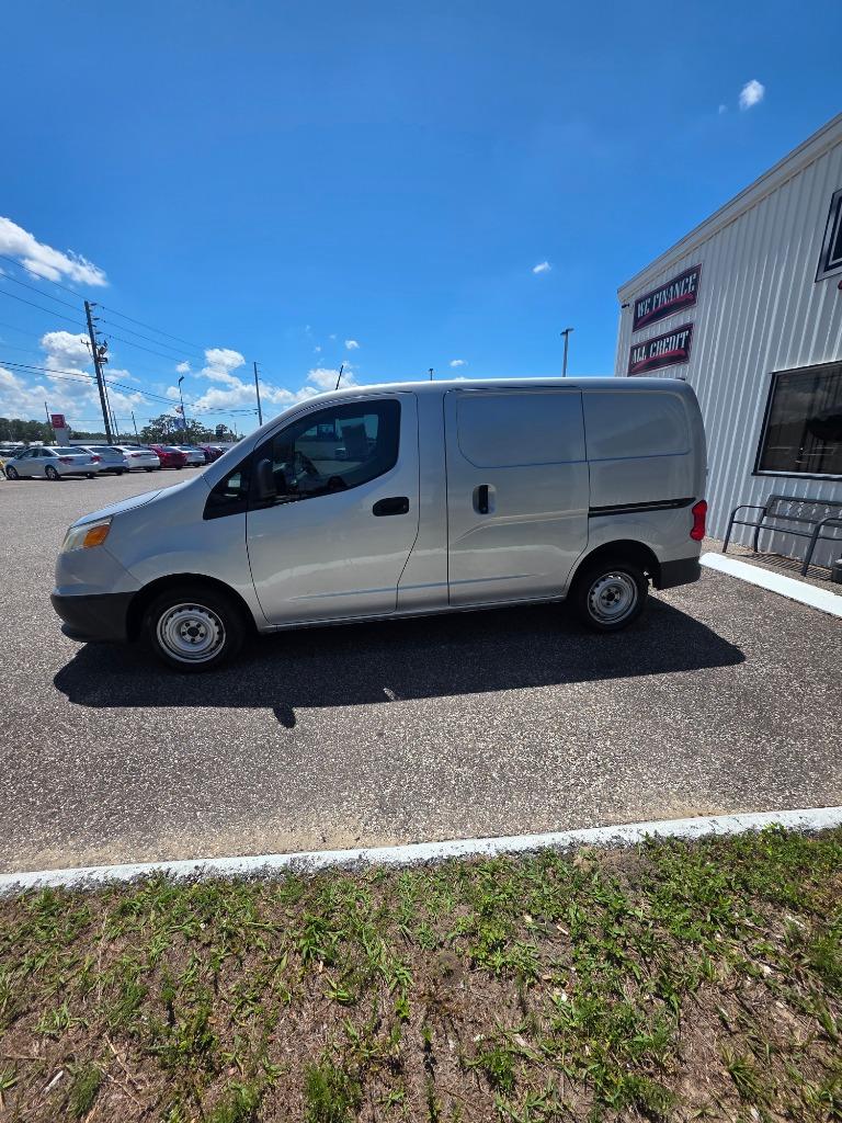 2015 Chevrolet Express - $9,995