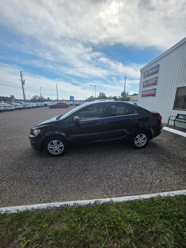 2016 Chevrolet Sonic - $7,995