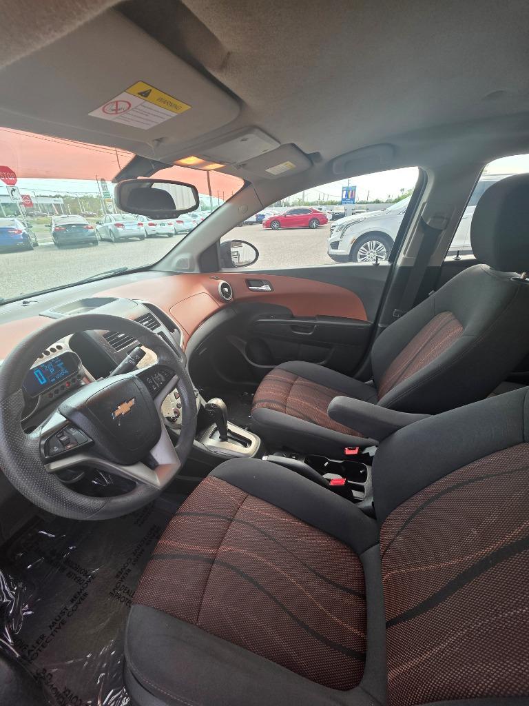 2016 Chevrolet Sonic - $7,995