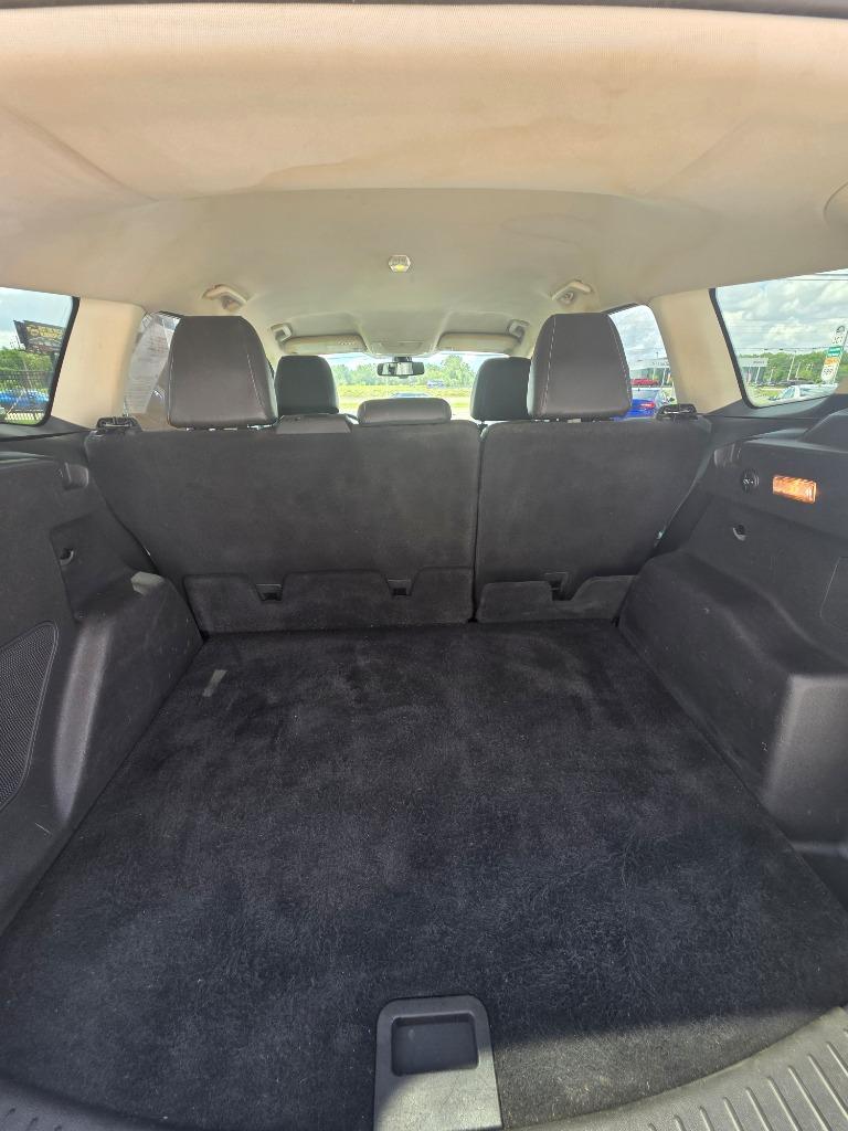 2016 Ford Escape - $9,995