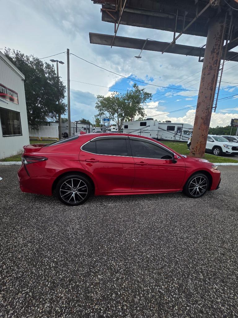 2022 Toyota Camry - $21,995