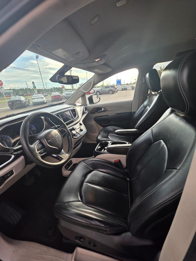 2021 Chrysler Voyager - $14,995