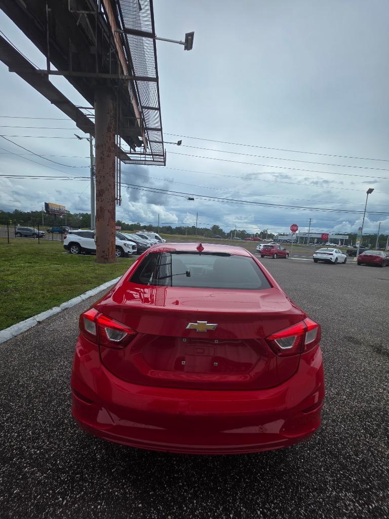 2017 Chevrolet Cruze - $8,995