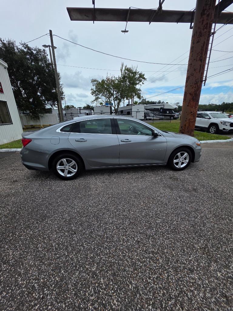 2024 Chevrolet Malibu - $17,995
