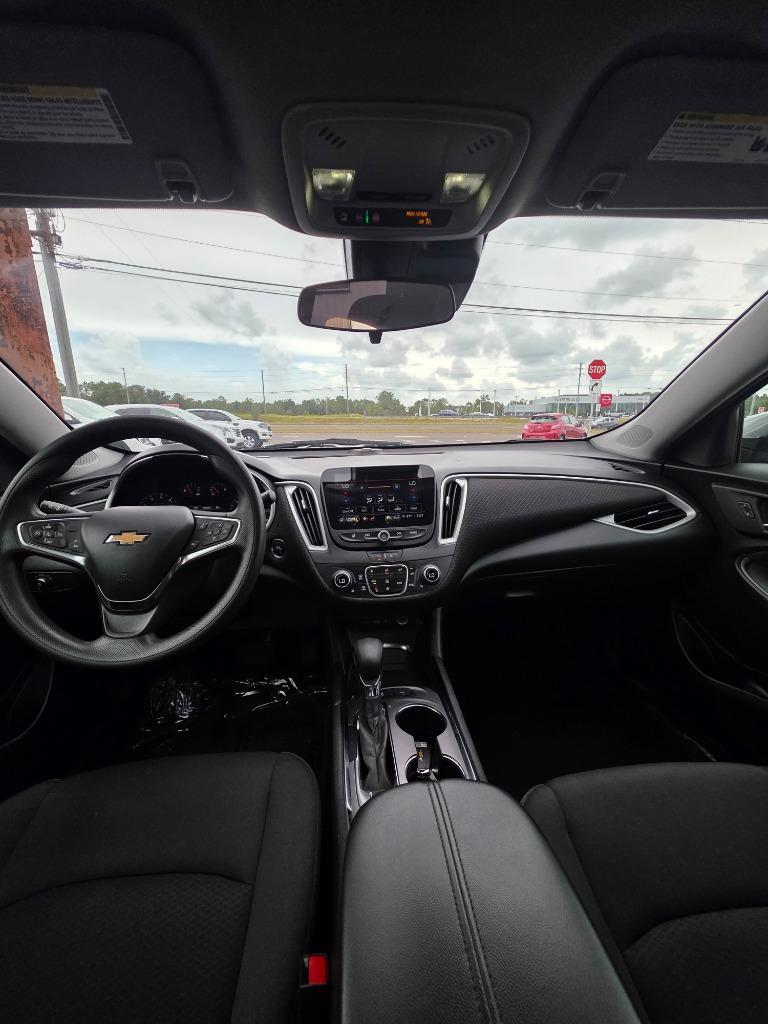 2024 Chevrolet Malibu - $17,995