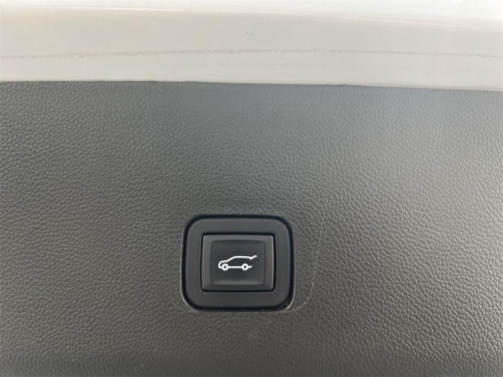2018 Chevrolet Traverse Premier photo