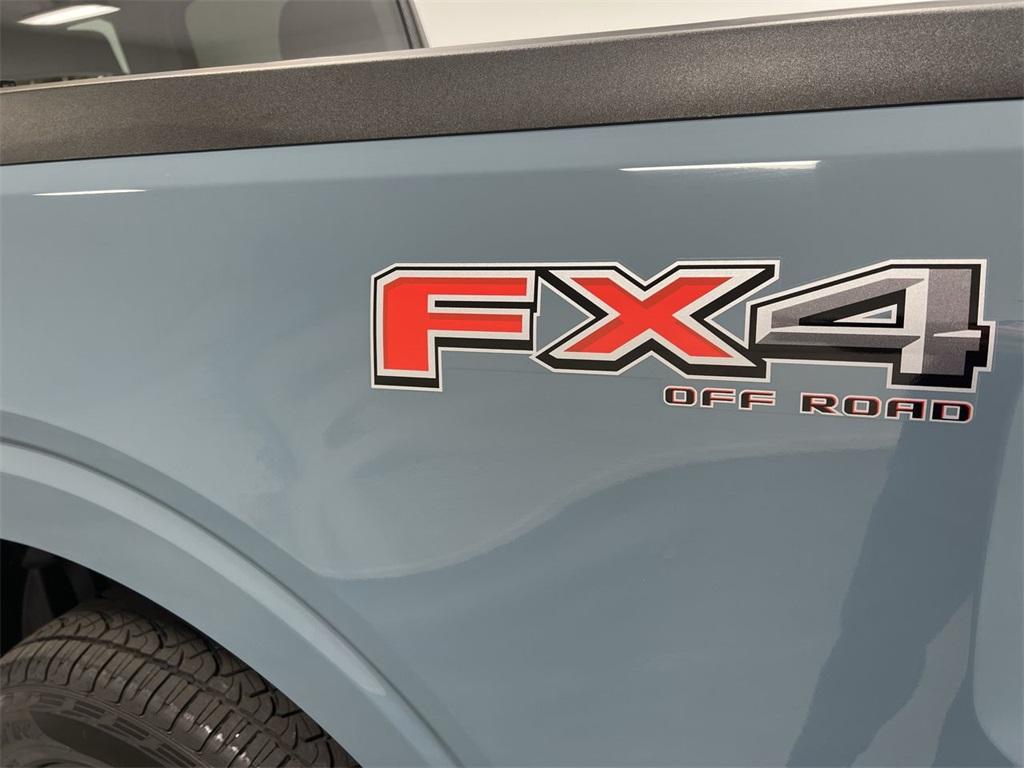 2022 Ford Maverick XLT photo