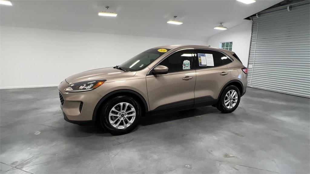 2020 Ford Escape SE photo