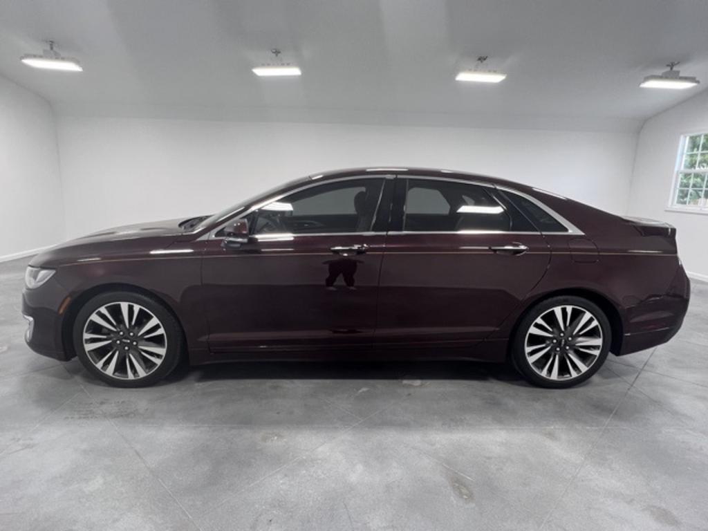 The 2018 Lincoln MKZ Select