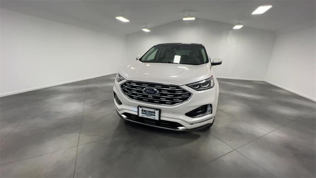 2019 Ford Edge Titanium photo