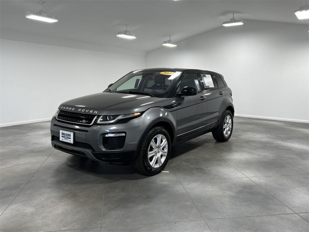 2017 Land Rover Range Rover Evoque SE photo