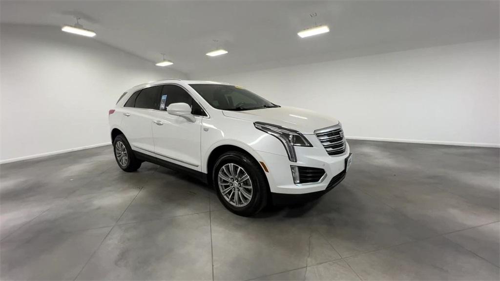 2019 Cadillac XT5 Luxury photo