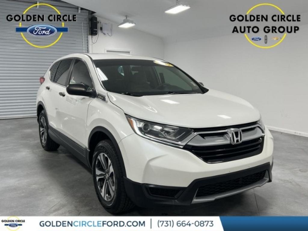 The 2017 Honda CR-V LX photos