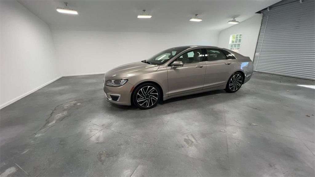 2020 Lincoln MKZ Reserve photo