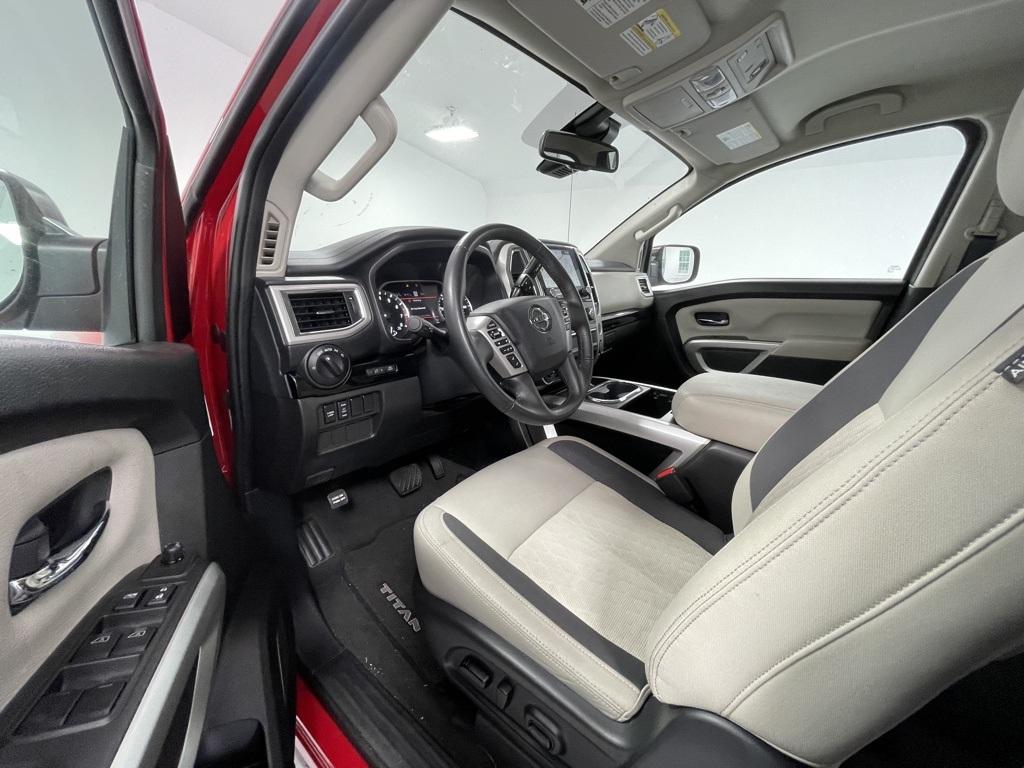 2021 Nissan Titan SV photo