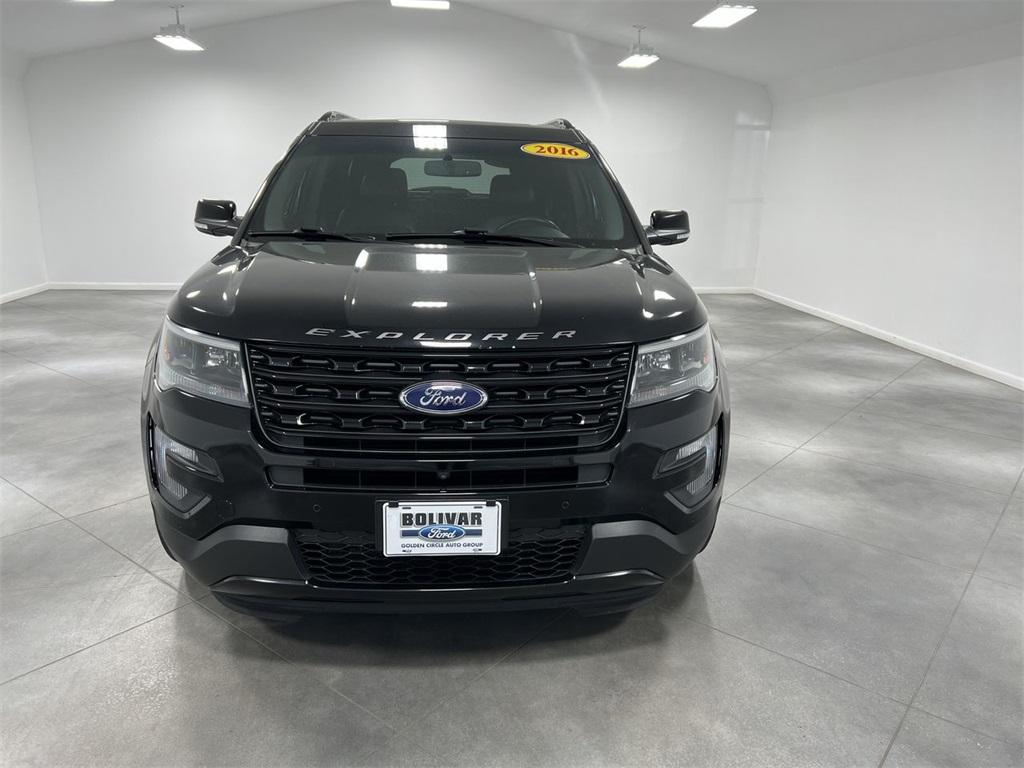 2016 Ford Explorer Sport photo
