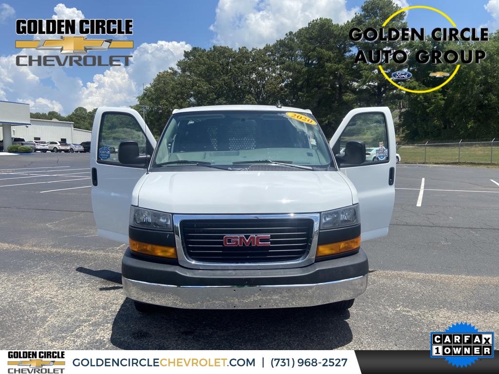 2020 GMC Savana 2500 Work Van photo