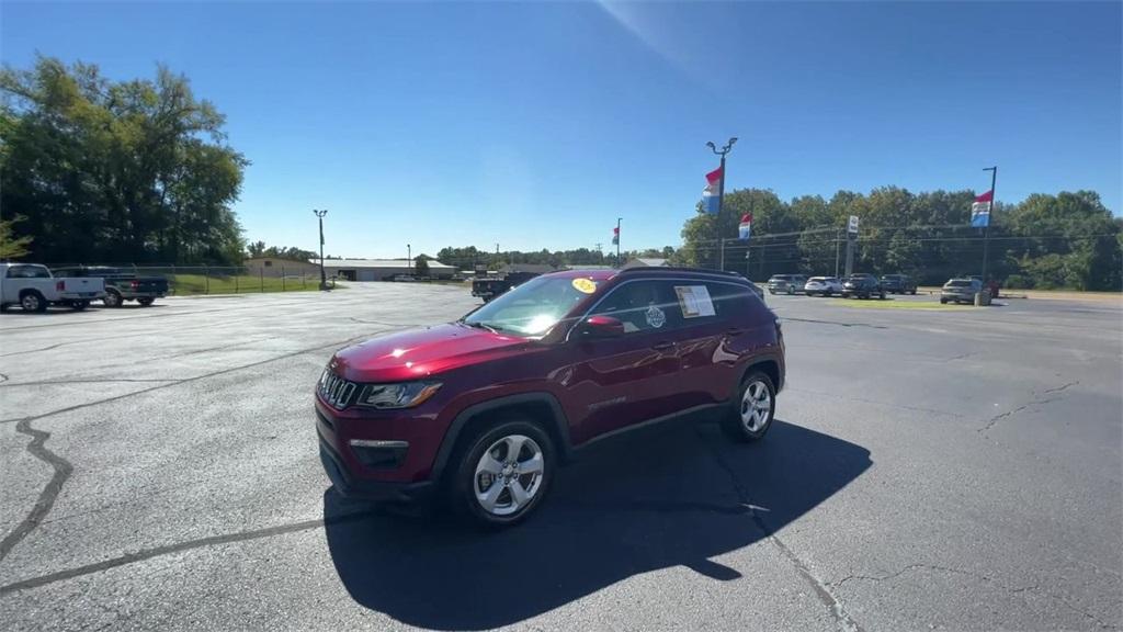 2021 Jeep Compass Latitude photo