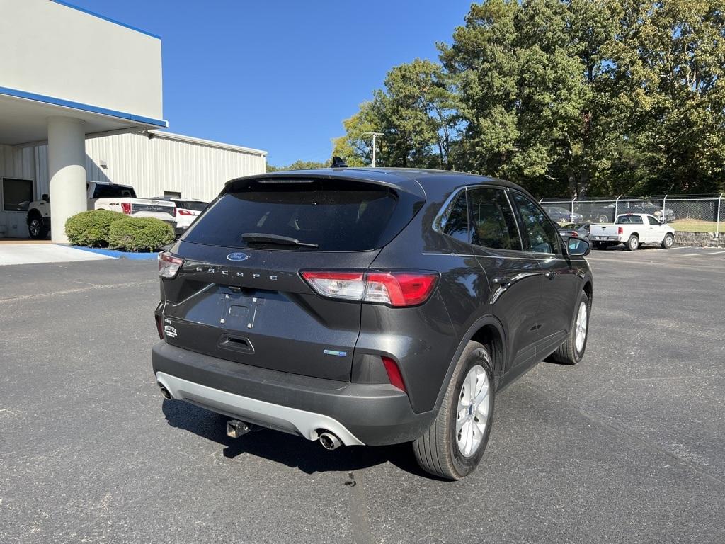 2020 Ford Escape SE photo