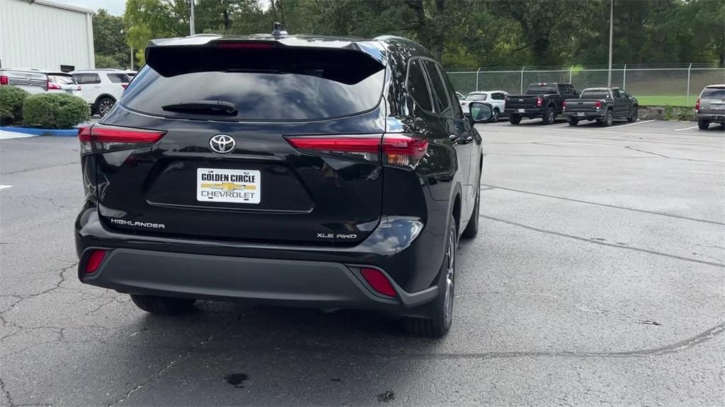 2020 Toyota Highlander XLE photo