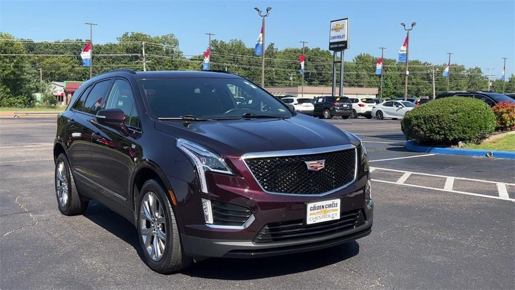 2020 Cadillac XT5 Sport photo