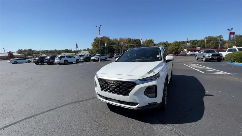 The 2019 Hyundai Santa Fe Ultimate 2.4