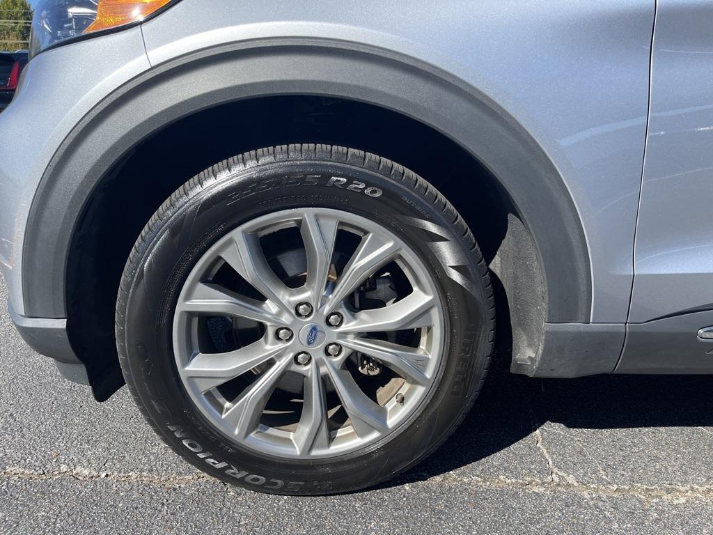 2021 Ford Explorer Limited photo